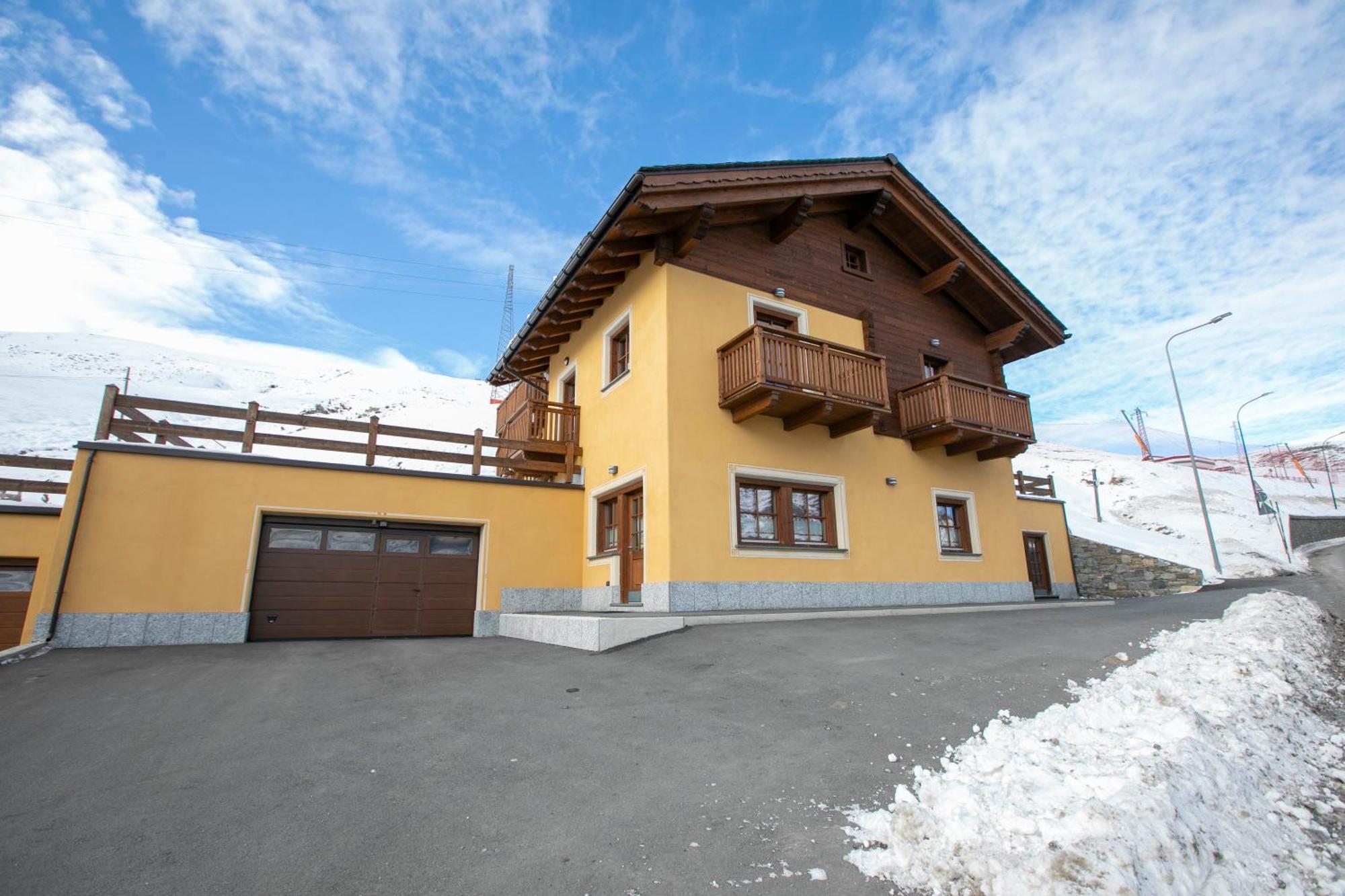 Sponda Ski In- Ski Out Mt 50 - Happy Rentals Livigno Eksteriør billede